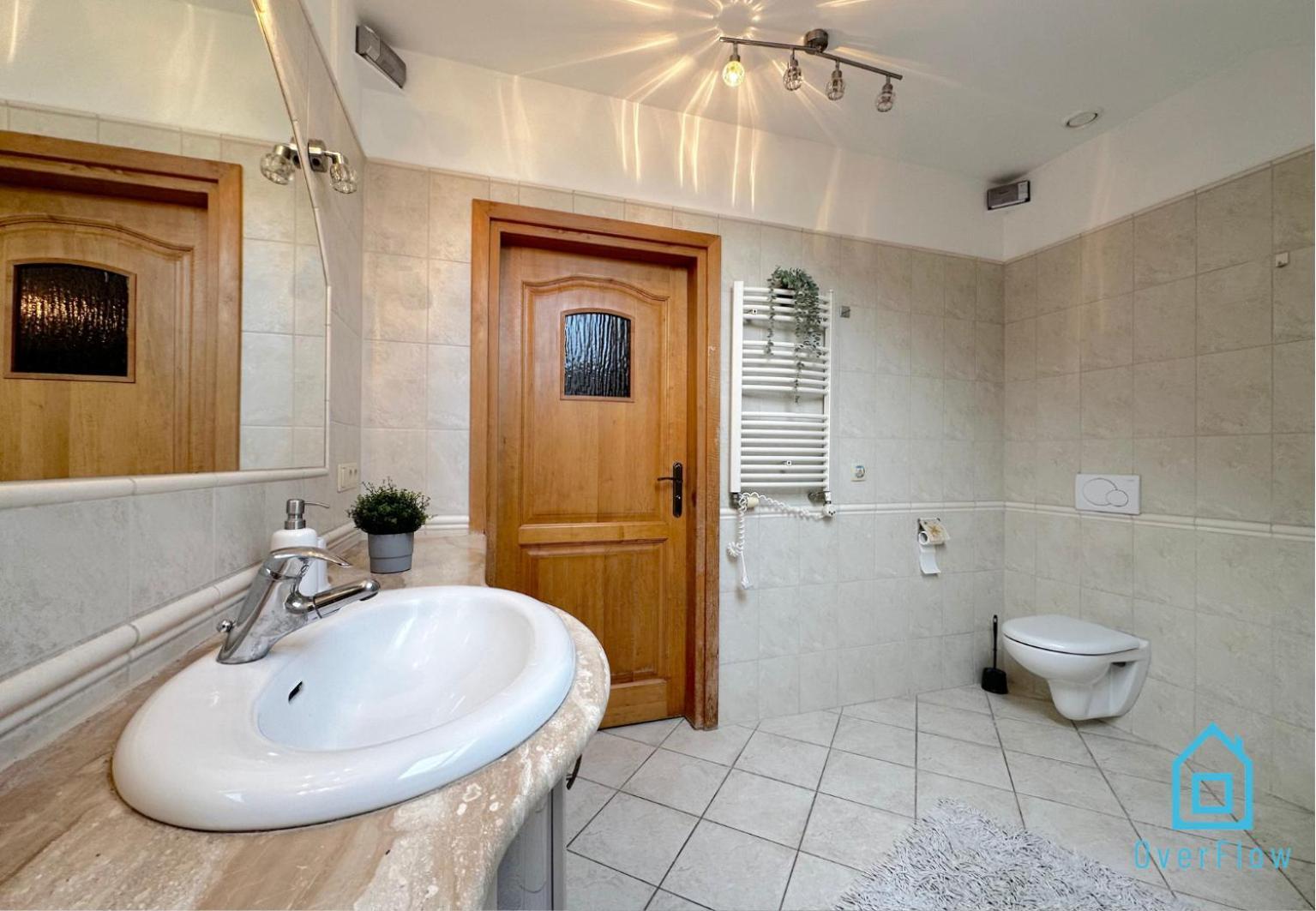 Purple Room - Charming Place, 15 Minutes To Gdansk Old Town & 5 Minutes To Seaside Exterior photo